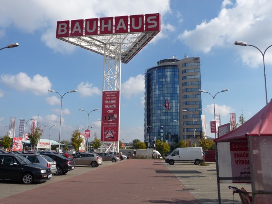 Prodejny Bauhaus v Brně (http://blog.mapaobchodu.cz)